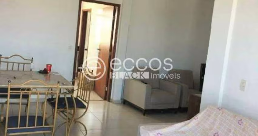 Apartamento à venda, 3 quartos, 1 suíte, 3 vagas, Osvaldo Rezende - Uberlândia/MG