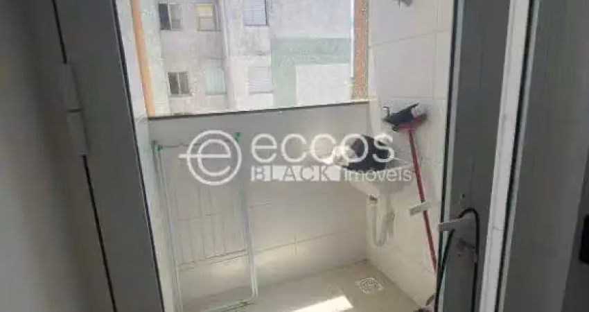 Apartamento à venda, 2 quartos, 1 suíte, 1 vaga, Jardim Califórnia - Uberlândia/MG
