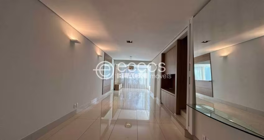 Casa em condomínio à venda, 3 quartos, 3 suítes, 2 vagas, Jardim Karaíba - Uberlândia/MG