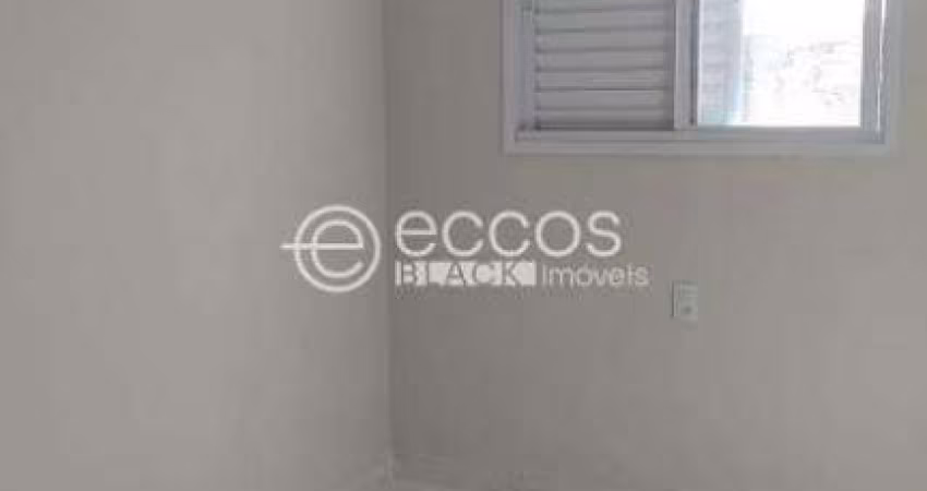 Apartamento à venda, 2 quartos, 1 suíte, 1 vaga, Tubalina - Uberlândia/MG