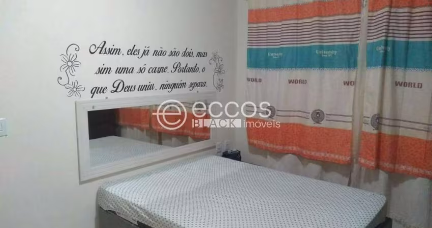 Casa à venda, 3 quartos, 1 suíte, 2 vagas, Tocantins - Uberlândia/MG