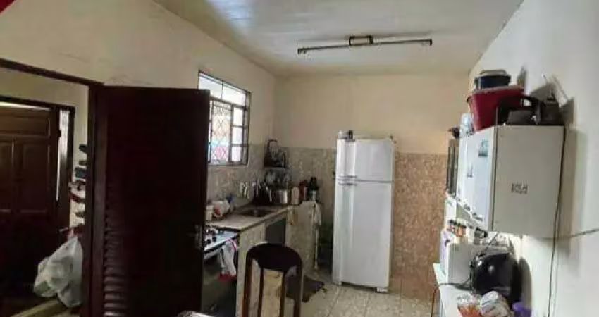 Casa à venda, 4 quartos, 2 vagas, centro - araguari/mg