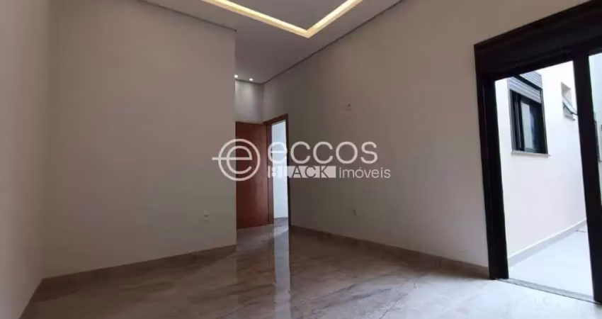 Casa em condomínio à venda, 3 quartos, 1 suíte, 3 vagas, Alto Umuarama - Uberlândia/MG