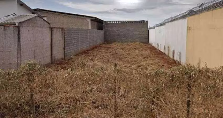 Terreno à venda na Rua Galiano Torrano, 812, Minas Gerais, Uberlândia