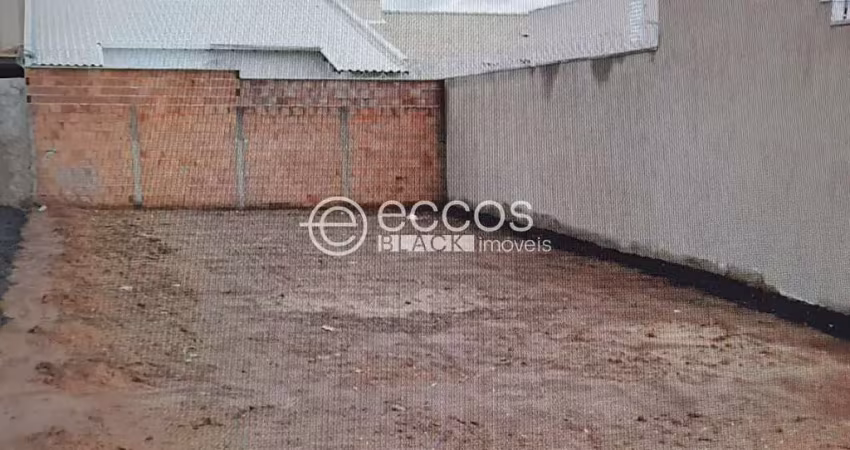 Terreno à venda na Rua Simão Pinto Machado, 114, Jardim Europa, Uberlândia