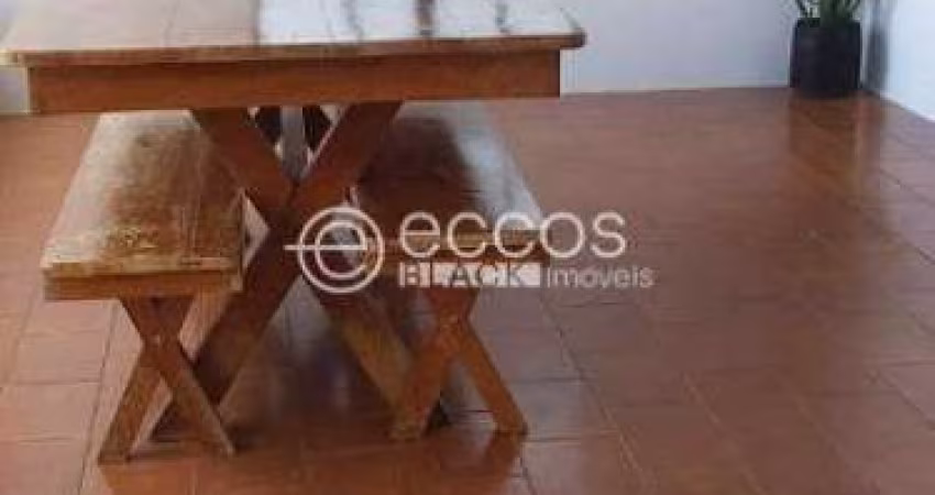 Casa à venda, 4 quartos, 2 vagas, Jardim Canaã - Uberlândia/MG