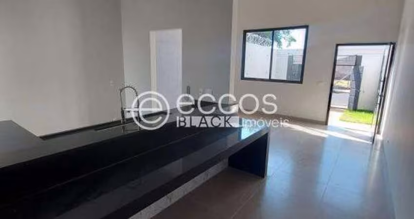 Casa à venda, 2 quartos, 1 suíte, 2 vagas, Jardim Holanda - Uberlândia/MG