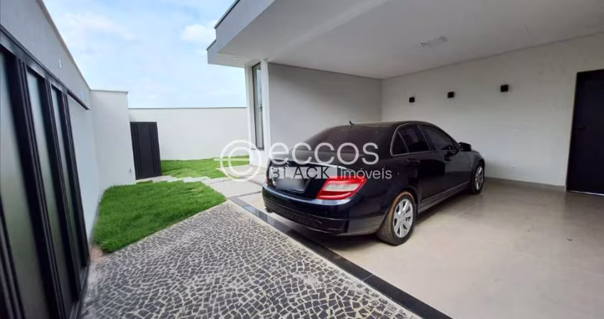 Casa à venda, 3 quartos, 3 suítes, 2 vagas, Jardim Colina - Uberlândia/MG