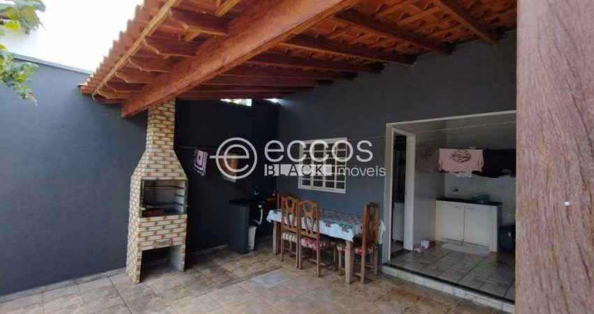Casa à venda, 3 quartos, 1 suíte, 4 vagas, Brasil - Uberlândia/MG