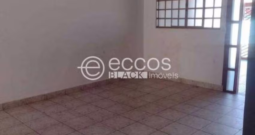 Casa à venda, 3 quartos, 2 vagas, Taiaman - Uberlândia/MG