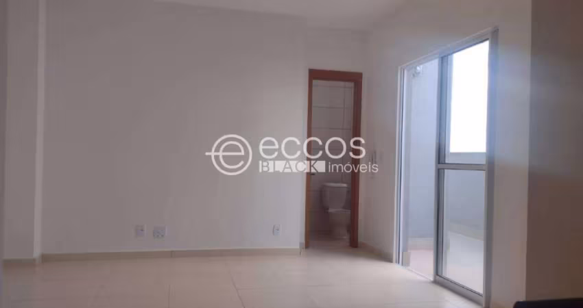 Cobertura à venda, 2 quartos, 2 vagas, Martins - Uberlândia/MG