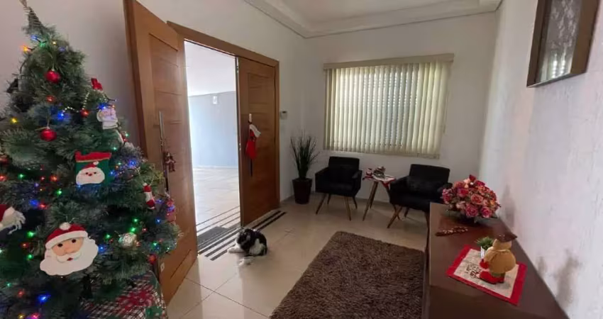 Casa à venda, 3 quartos, 2 suítes, 2 vagas, alto umuarama - uberlândia/mg