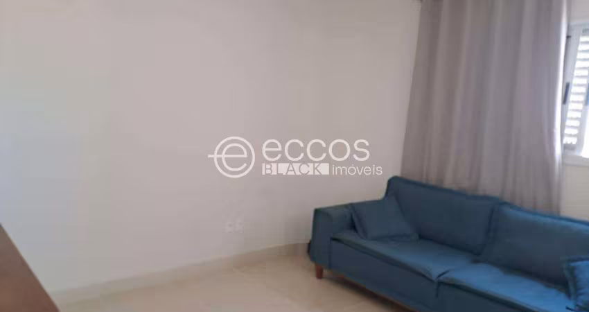 Apartamento à venda, 3 quartos, 1 suíte, 1 vaga, Osvaldo Rezende - Uberlândia/MG