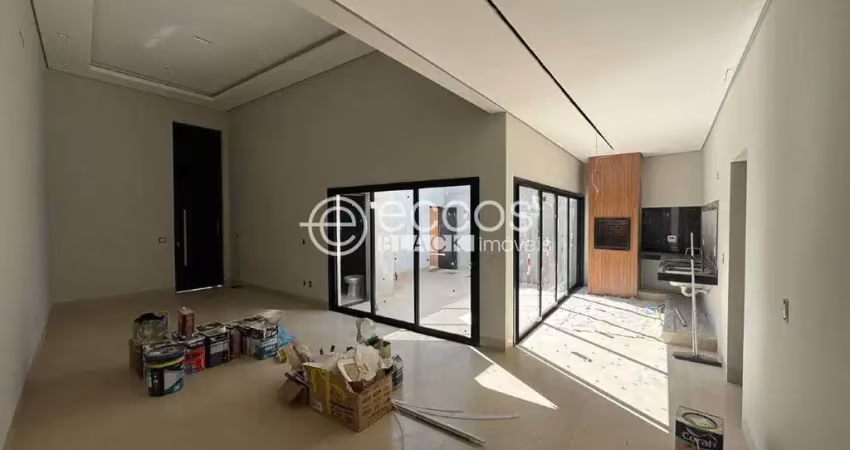 Casa em condomínio à venda, 3 quartos, 3 suítes, 2 vagas, grand ville - uberlândia/mg