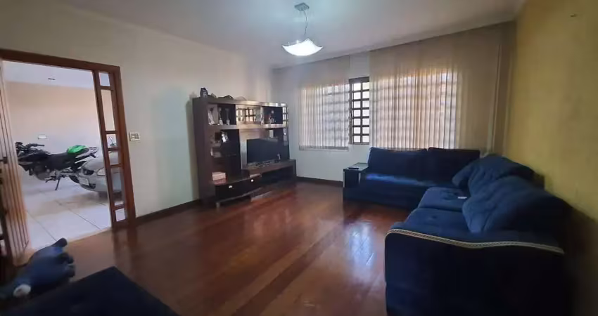 Casa à venda, 3 quartos, 1 suíte, 3 vagas, jardim patrícia - uberlândia/mg