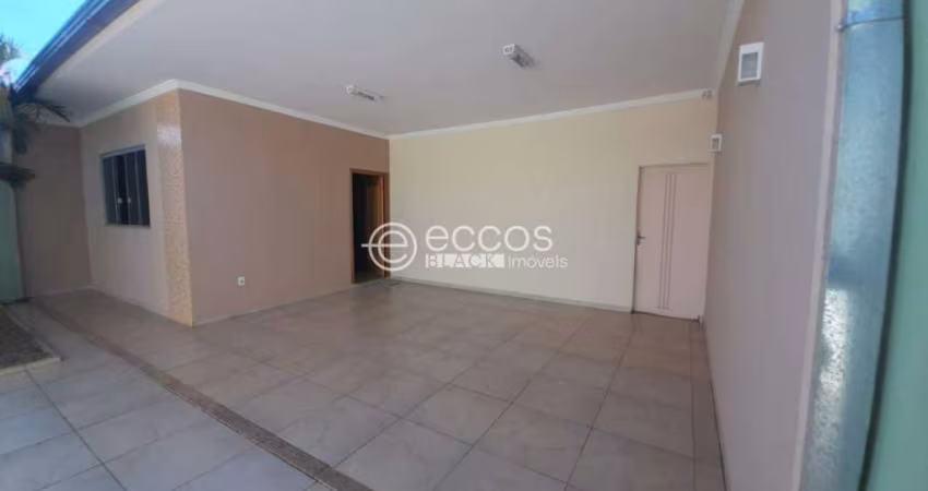 Casa para aluguel, 3 quartos, 1 suíte, 2 vagas, Santa Mônica - Uberlândia/MG