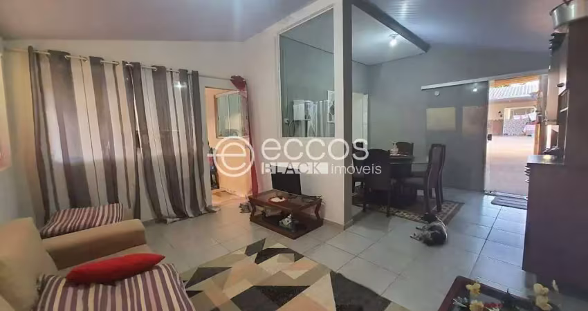 Casa à venda, 3 quartos, 1 suíte, 2 vagas, shopping park - uberlândia/mg