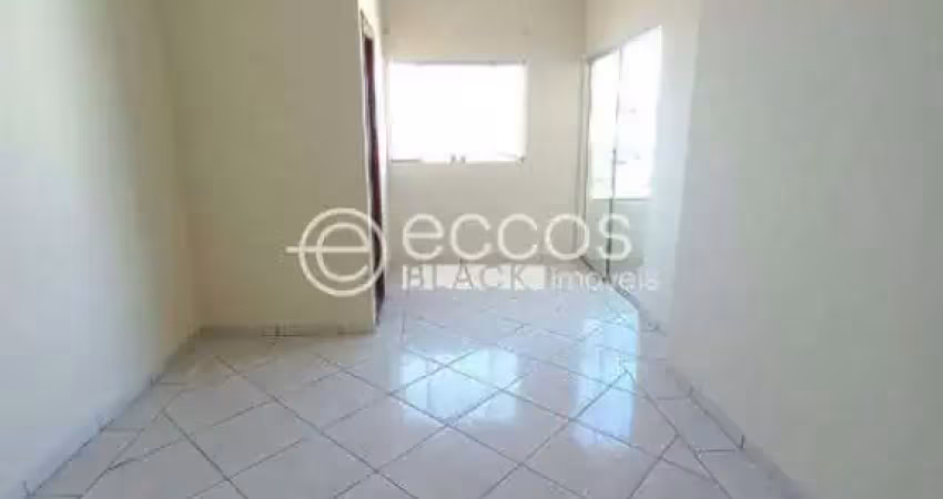 Casa à venda, 3 quartos, 2 suítes, 3 vagas, Santa Rosa - Uberlândia/MG