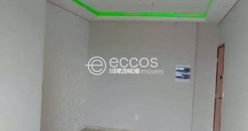 Apartamento à venda, 3 quartos, 1 suíte, 2 vagas, Jardim Holanda - Uberlândia/MG