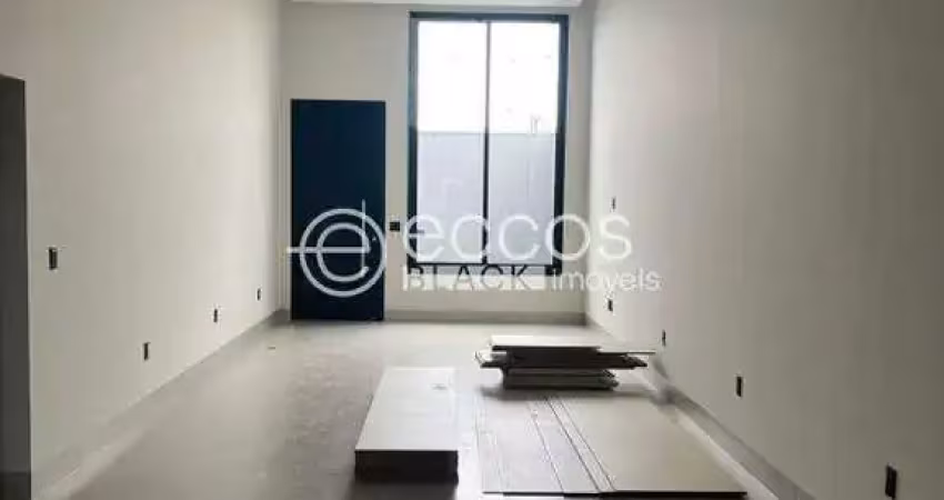 Casa à venda, 3 quartos, 1 suíte, 2 vagas, aclimação - uberlândia/mg