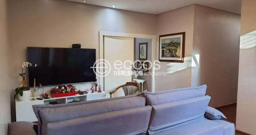 Casa à venda, 3 quartos, 2 suítes, 2 vagas, Tabajaras - Uberlândia/MG