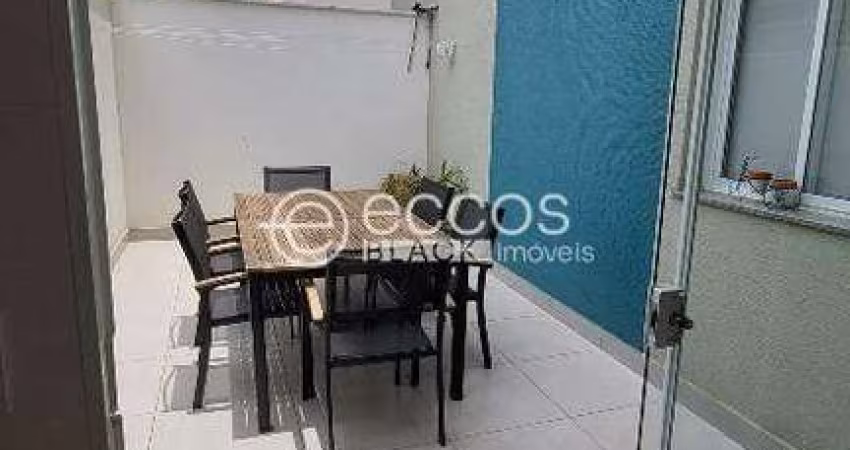 Apartamento para aluguel, 3 quartos, 2 suítes, 2 vagas, Saraiva - Uberlândia/MG