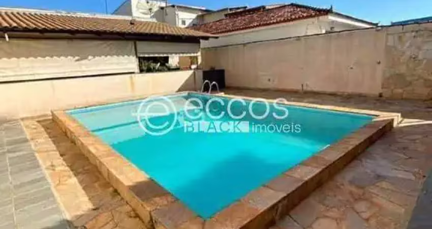 Casa à venda, 4 quartos, 1 suíte, 2 vagas, milenium - araguari/mg