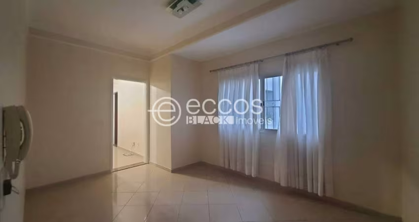 Apartamento à venda, 4 quartos, 1 suíte, 2 vagas, Osvaldo Rezende - Uberlândia/MG