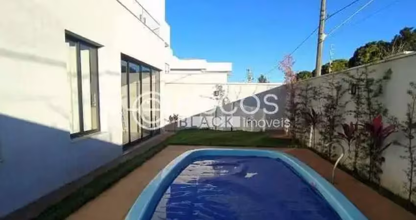 Casa em condomínio à venda, 4 quartos, 3 suítes, 4 vagas, gávea sul - uberlândia/mg