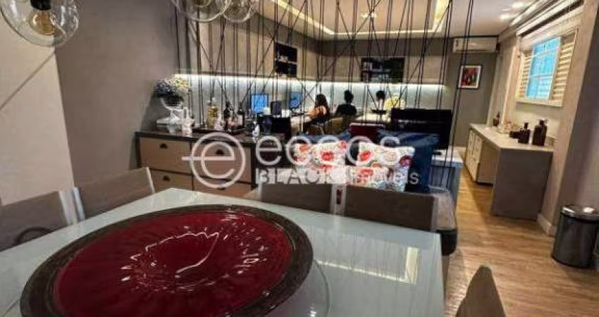 Imóvel Comercial à venda, 3 vagas, Centro - Uberlândia/MG