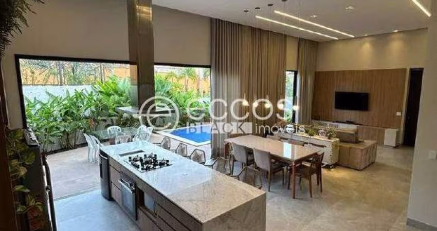 Casa em condomínio para aluguel, 3 quartos, 2 suítes, 3 vagas, Granja Marileusa - Uberlândia/MG