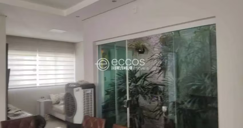 Casa à venda, 3 quartos, 3 suítes, 4 vagas, brasil - uberlândia/mg