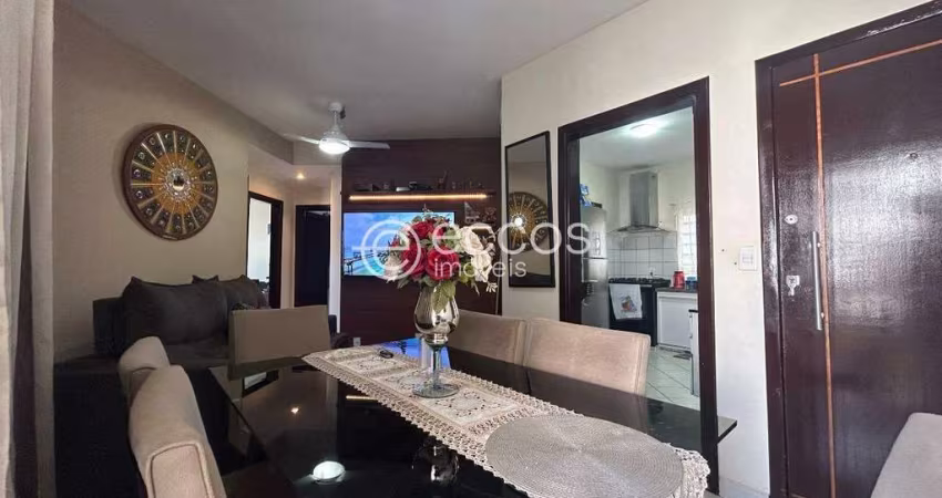 Apartamento à venda, 3 quartos, 1 suíte, 2 vagas, Jardim Finotti - Uberlândia/MG