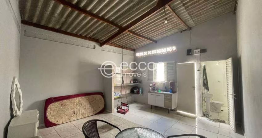 Casa à venda, 2 quartos, 2 vagas, Tocantins - Uberlândia/MG
