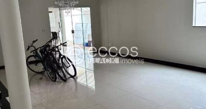 Casa em condomínio para aluguel, 4 quartos, 4 suítes, 4 vagas, Jardim Inconfidência - Uberlândia/MG