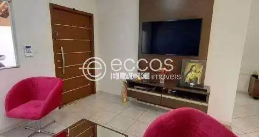 Casa à venda, 3 quartos, 2 suítes, 2 vagas, cidade jardim - uberlândia/mg