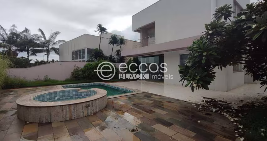 Casa em condomínio para aluguel, 3 quartos, 3 suítes, 4 vagas, Morada da Colina - Uberlândia/MG