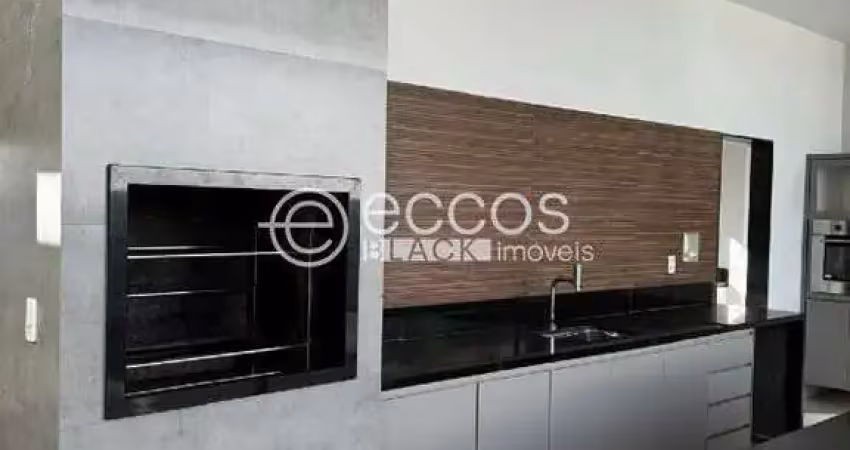 Casa em condomínio para aluguel, 3 quartos, 3 suítes, 2 vagas, Laranjeiras - Uberlândia/MG