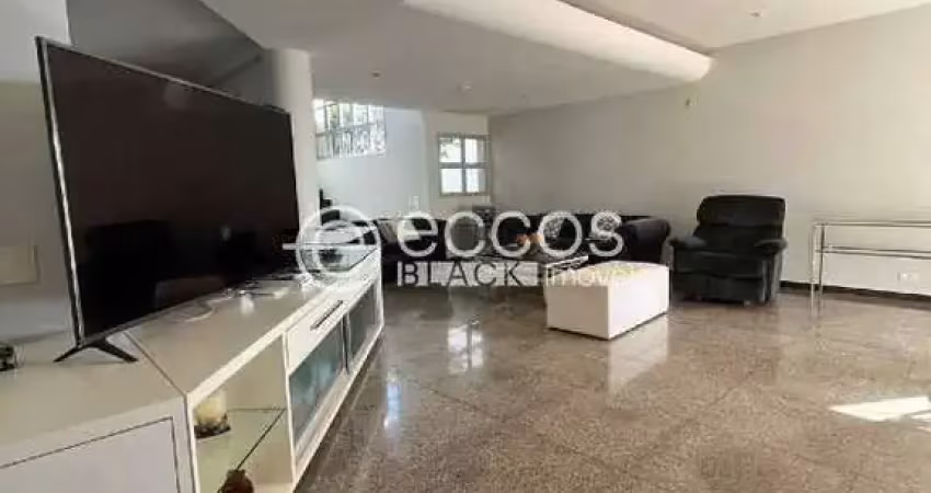 Casa à venda, 5 quartos, 4 suítes, 4 vagas, morada da colina - uberlândia/mg