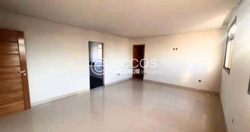 Cobertura à venda, 4 quartos, 1 suíte, 2 vagas, Prado - Belo Horizonte/MG