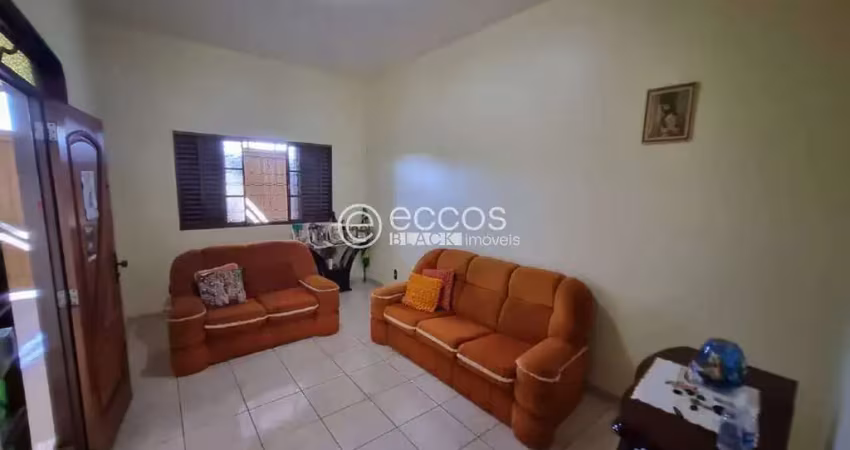 Casa à venda, 5 quartos, 1 suíte, 4 vagas, tibery - uberlândia/mg
