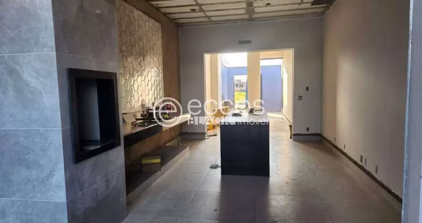 Casa à venda, 3 quartos, 2 suítes, 2 vagas, Aclimação - Uberlândia/MG