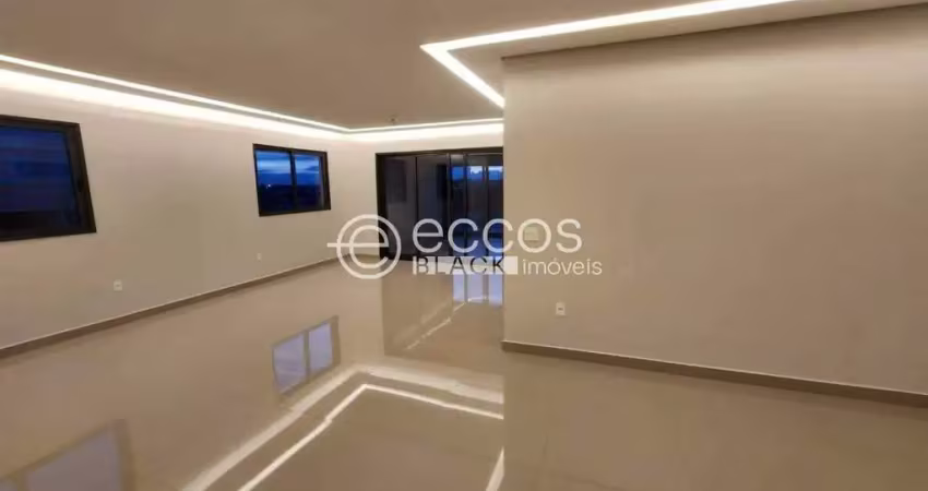 Cobertura à venda, 4 quartos, 3 suítes, 4 vagas, Morada da Colina - Uberlândia/MG