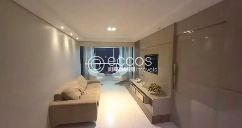 Apartamento à venda, 3 quartos, 1 suíte, 3 vagas, Presidente Roosevelt - Uberlândia/MG