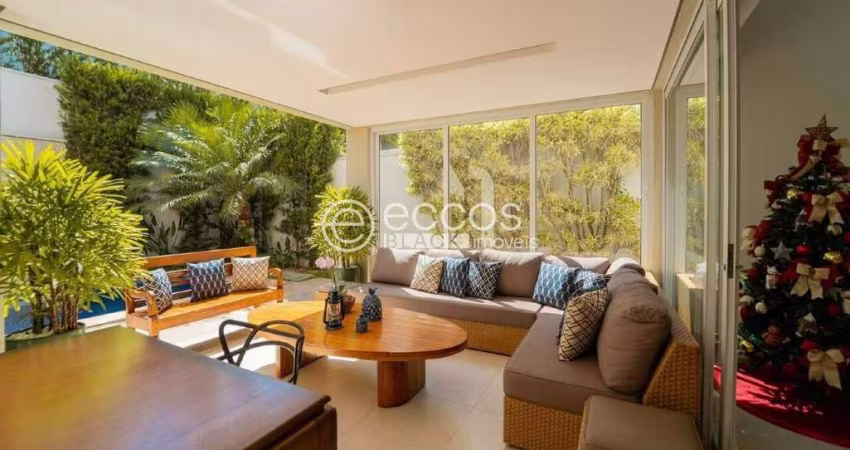 Casa à venda, 4 quartos, 3 suítes, 4 vagas, Jardim Sul - Uberlândia/MG