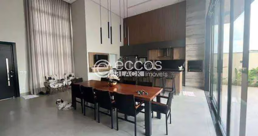 Casa em condomínio à venda, 3 quartos, 3 suítes, 4 vagas, laranjeiras - uberlândia/mg