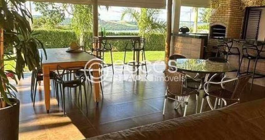 Chácara à venda, 1 quarto, Área Rural de Uberlândia - Uberlândia/MG