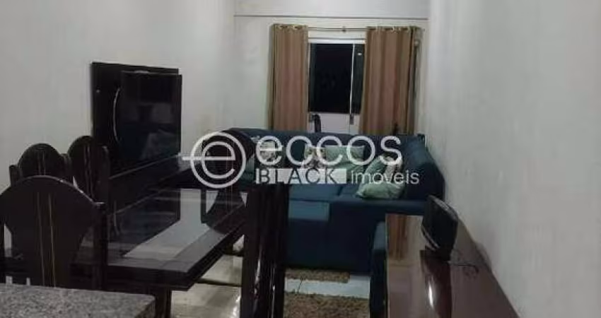 Apartamento à venda, 3 quartos, 1 suíte, 2 vagas, Jardim América II - Uberlândia/MG