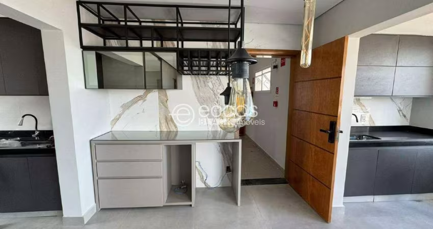 Apartamento à venda, 3 quartos, 1 suíte, 2 vagas, Tubalina - Uberlândia/MG