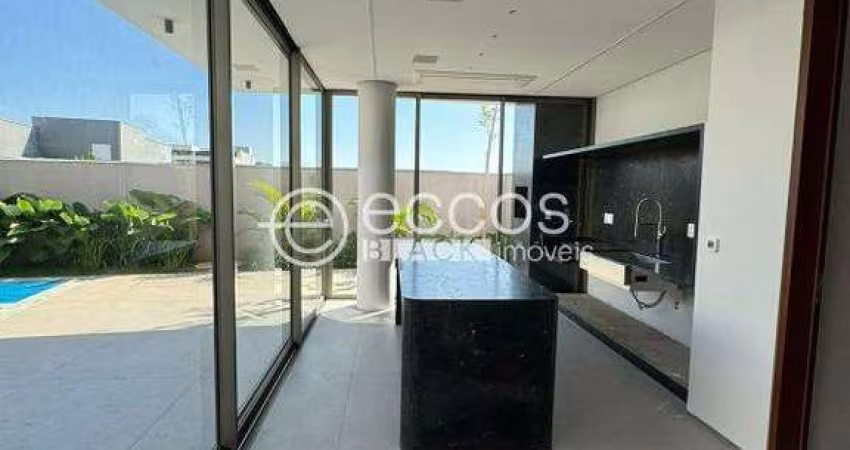 Casa em condomínio à venda, 5 quartos, 5 suítes, 4 vagas, Jardim Sul - Uberlândia/MG